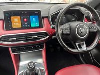 Usado MG MG3 159 HP (116 kW) 2023 Cinzento Citadino