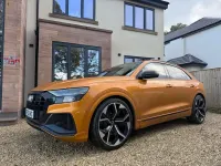 Usado Audi SQ8 Performance 435 HP (319 kW) 2020 Laranja SUV