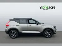 Used Volvo XC40 R-Design 161 HP (118 kW) 2022 Grey SUV