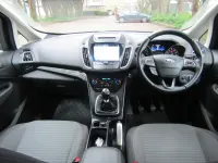 Usado Ford C-MAX Titanium 120 HP (88 kW) 2018 Cinzento Monovolume