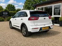 Gebraucht Kia Niro 141 PS (103 kW) 2019 Weiß SUV