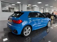Begagnad Audi A1 S-Line 2019 Blå SUV