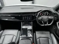 Used Audi Q7 Black Edition 231 HP (169 kW) 2022 White SUV