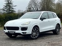 Used Porsche Cayenne 262 HP (192 kW) 2016 White SUV