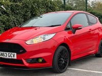 Used Ford Fiesta Zetec 2013 Red Hatchback