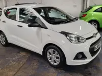Used Hyundai i10 65 HP (47 kW) 2015 White Hatchback