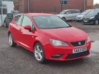 Usado Seat Ibiza 2013 Rojo Utilitario