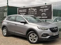 Used Vauxhall Grandland X S 130 HP (95 kW) 2020 Grey SUV