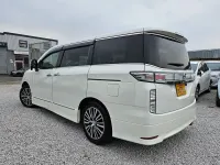 Used Nissan Elgrand 2016 White MPV
