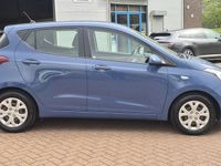 Used Hyundai i10 SE 66 HP (48 kW) 2015 Blue Hatchback