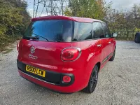 Used Fiat 500L Lounge 85 HP (62 kW) 2014 Red MPV