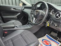 Used Mercedes A180 122 HP (89 kW) 2015 Black Hatchback