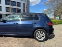 Used VW Golf VII SE 105 HP (77 kW) 2014 Blue Hatchback