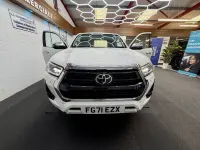 Used Toyota HiLux Luxury 150 HP (110 kW) 2022 White Pickup