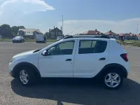 Used Dacia Sandero Lauréate 2015 White Hatchback