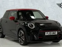 Używany Mini John Cooper Works Hatch 228 KM (167 kW) 2021 Zielony Hatchback