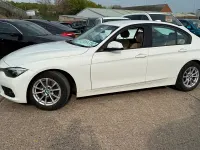 Begagnad BMW 320 Efficient Dynamics 2016 Vit Sedan