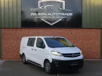 Used Vauxhall Vivaro S 100 HP (73 kW) 2022 White MPV