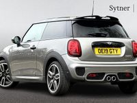 Begagnad Mini Cooper S Hatch 189 HK (139 kW) 2019 Silver Halvkombi