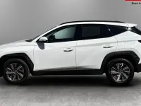 Used Hyundai Tucson SE 150 HP (110 kW) 2023 White SUV