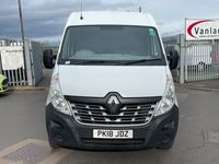 used Renault Master LM35dCi 130 Business Medium Roof Van