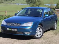 Usata Ford Mondeo Ghia 145 CV (106 kW) 2006 Blu Utilitaria