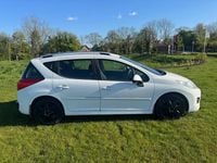 Used Peugeot 207 Active 92 HP (67 kW) 2012 White Estate