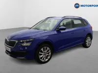 Begagnad Skoda Kamiq SE Drive 2023 Blå SUV
