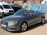 Usado Audi A3 Cabriolet Design 150 HP (110 kW) 2016 Cinzento Cabrios