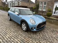 Usado Mini Cooper Clubman 136 CV (100 kW) 2017 Azul Familiar