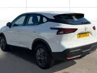 Used Nissan Qashqai Acenta Premium 158 HP (116 kW) 2023 White SUV