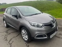 Usado Renault Captur Dynamique 90 HP (66 kW) 2015 Cinzento SUV