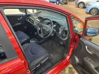 Used Honda Jazz ES 99 HP (72 kW) 2014 Red Hatchback