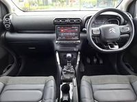 Used Citroën C3 Shine 110 HP (80 kW) 2022 Red Hatchback