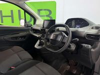 Used Peugeot Partner Premium 2023 White MPV