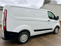 Used Ford Transit Custom 105 HP (77 kW) 2017 White Van
