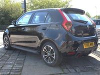 used MG MG3 1.5 3 STYLE LUX VTI TECH 5d 106 BHP