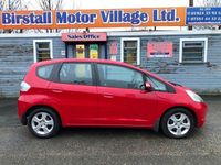 Used Honda Jazz ES 2010 Red Hatchback