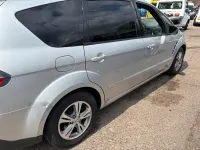 Usado Ford S-MAX Zetec 2009 Prateado Monovolume
