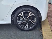 Used Toyota Yaris Hybrid Design 2024 White Hatchback