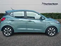 Używany Hyundai i10 Advanced 67 KM (49 kW) 2024 Zielony Hatchback