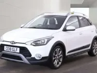 Used Hyundai i20 Active 100 HP (73 kW) 2018 White Hatchback