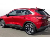 Used Ford Kuga Titanium 120 HP (88 kW) 2021 Red SUV