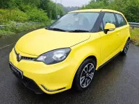 Used MG MG3 106 HP (77 kW) 2016 Yellow Hatchback