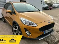 Usado Ford Fiesta Active X 140 CV (102 kW) 2019 Amarillo Utilitario
