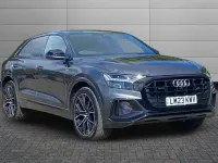Begagnad Audi Q8 Black Edition 340 HK (250 kW) 2023 Grå SUV