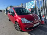 Usado Renault Grand Modus Dynamique 88 HP (64 kW) 2011 Vermelho Monovolume