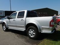 used Isuzu Pick up 