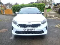 Used Kia Ceed 138 HP (101 kW) 2020 White Hatchback