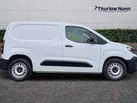 New Vauxhall Combo 100 kW (136 HP) 2025 White Van